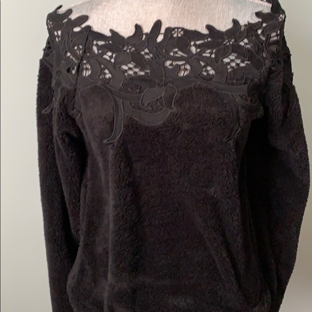 ❤ Black sweater